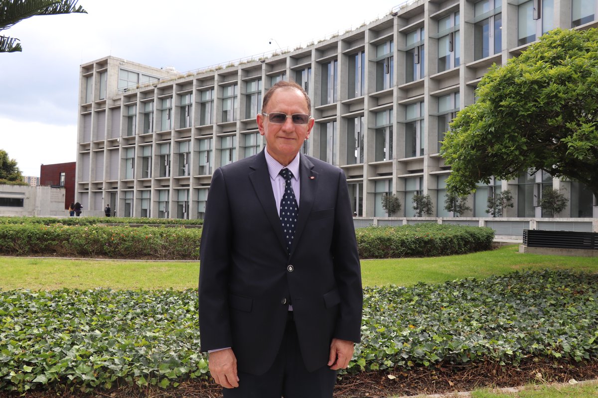 Mauricio Cabra Top 100 Magazine