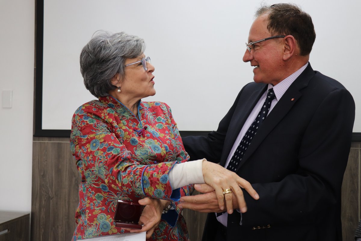 Mauricio Cabra Top 100 Magazine