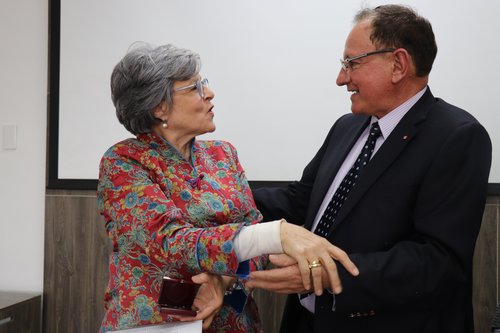 Mauricio Cabra Top 100 Magazine