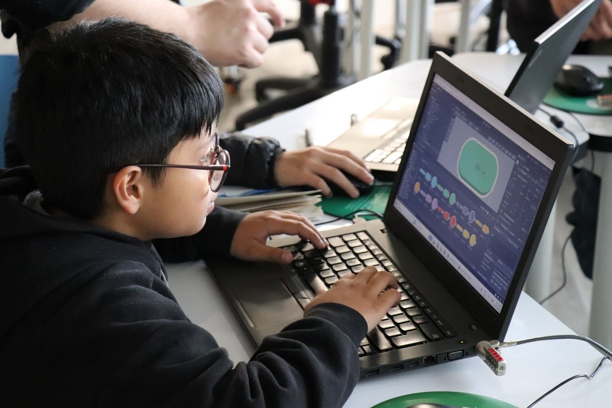 The Maker 2025 S1
