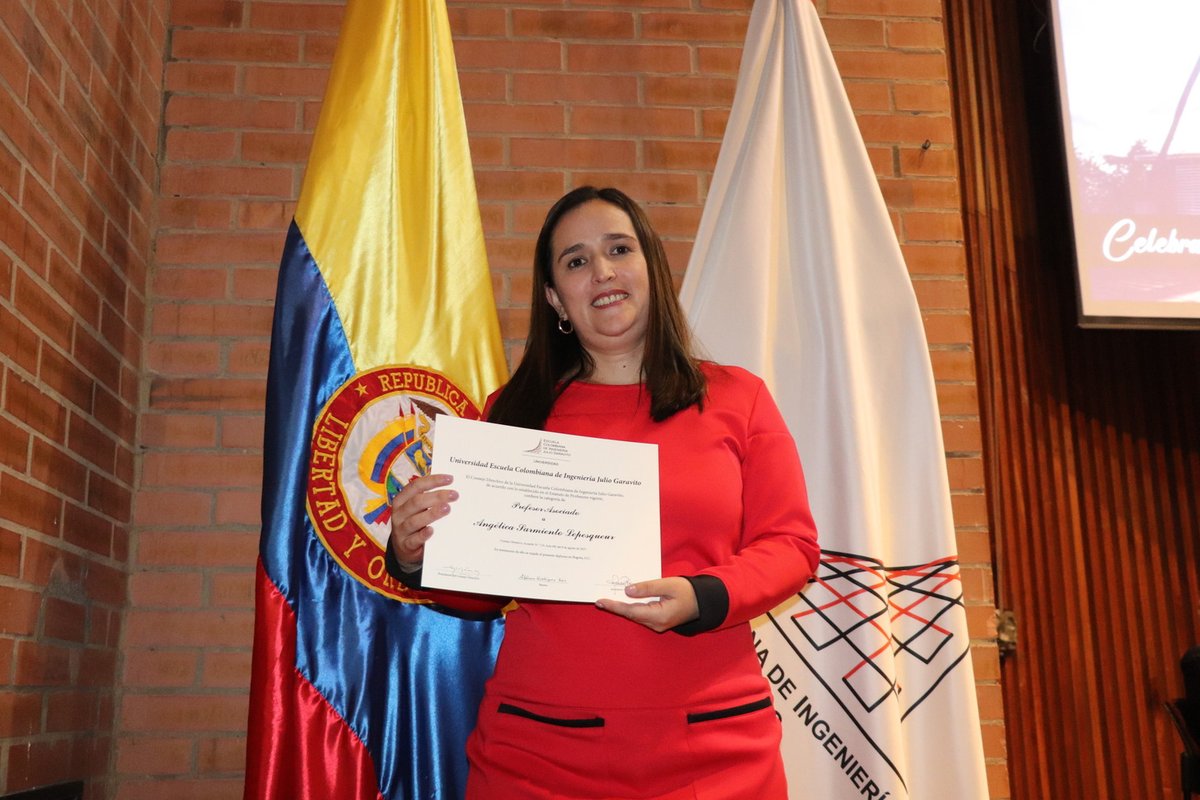 51 AÑOS