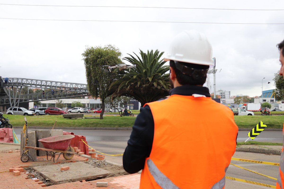 Actividad de campo para estudiantes del Programa de Ingeniería Civil - Julio Garavito