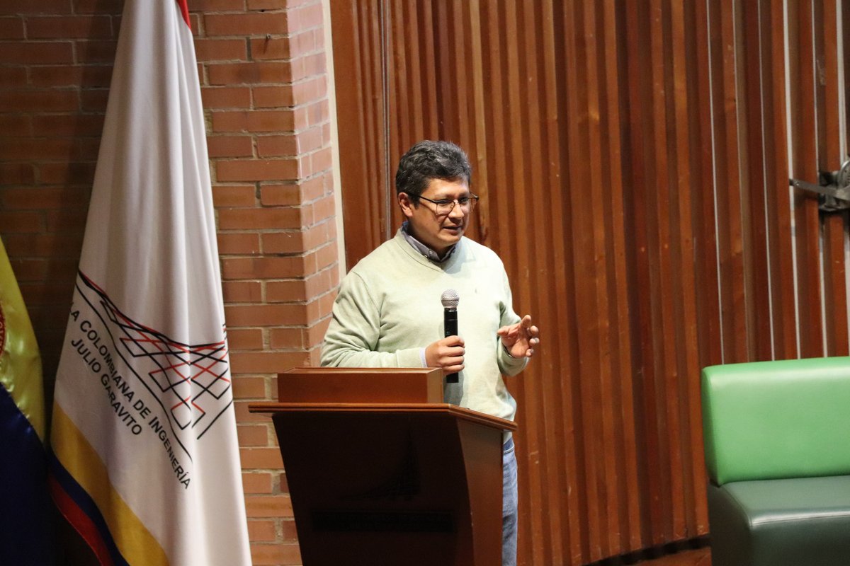 Jornada de Estudio de Pequeñas Centrales Hidroeléctricas - Julio Garavito