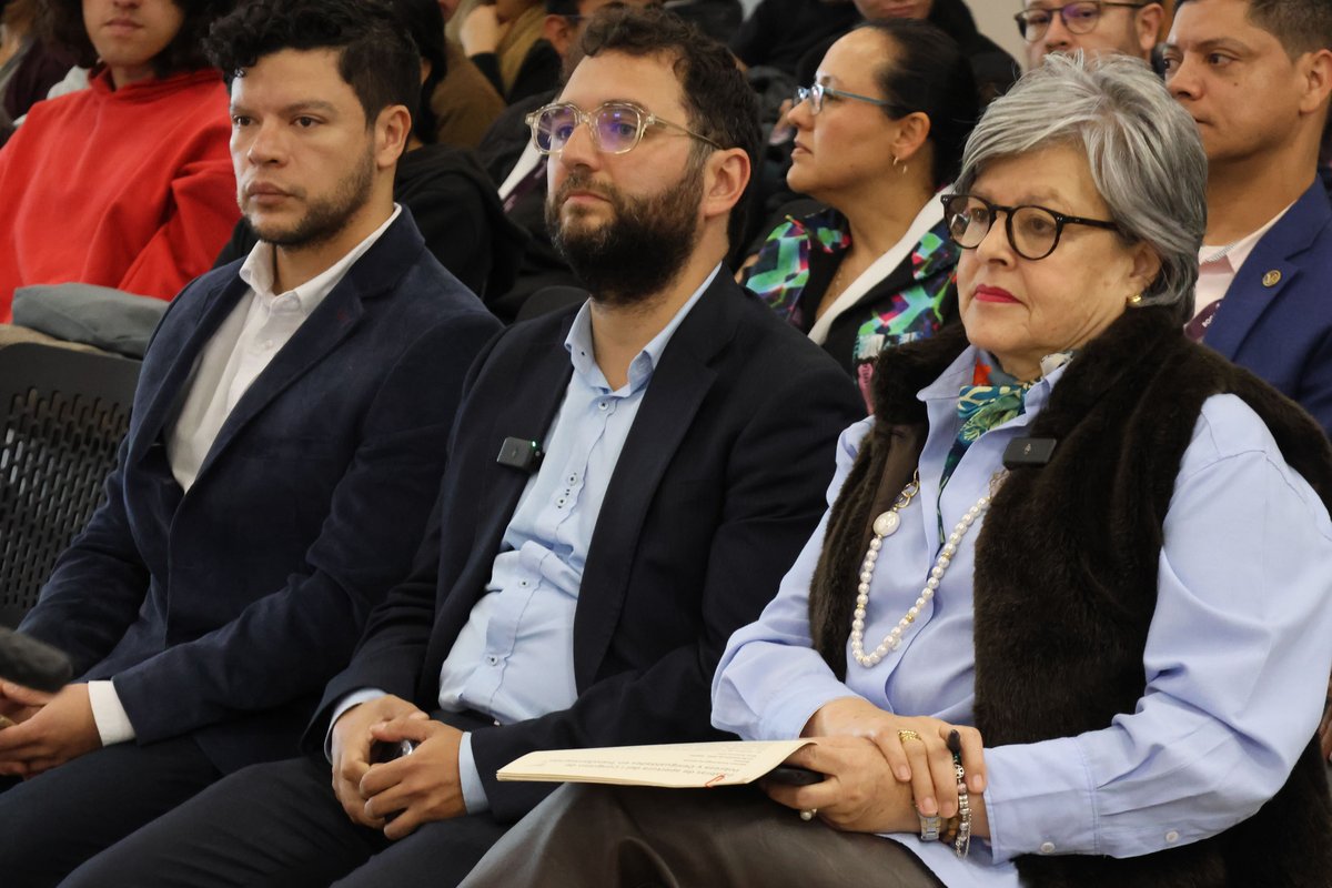 I CONGRESO DE POBREZA Y DESIGUALDADES EN TRANSFORMACIÓN - ECONOMÍA (7)