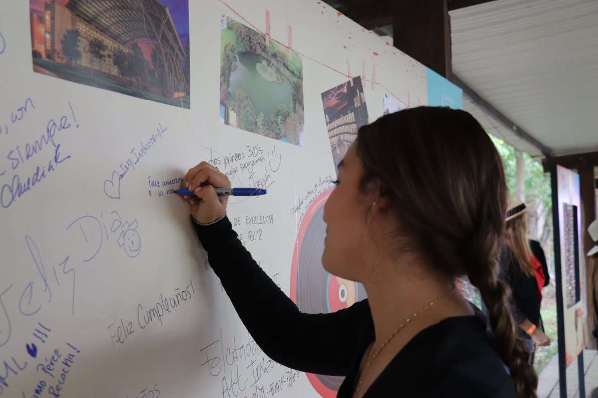 Industrial 30 años (25)