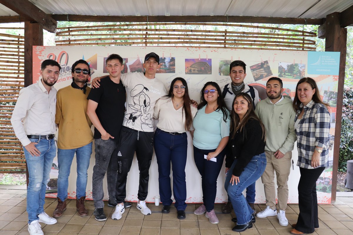 Industrial 30 años (7)