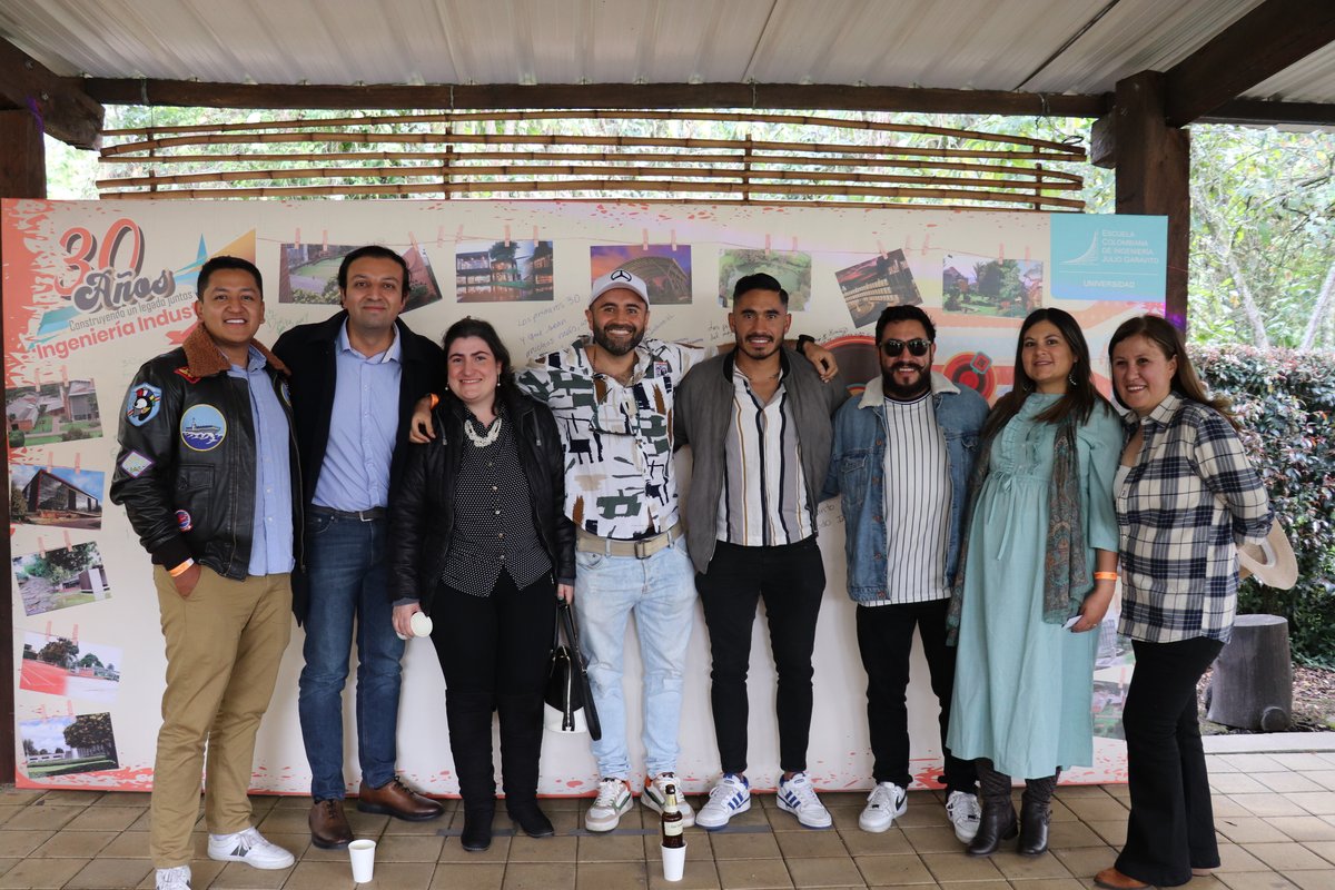 Industrial 30 años (8)