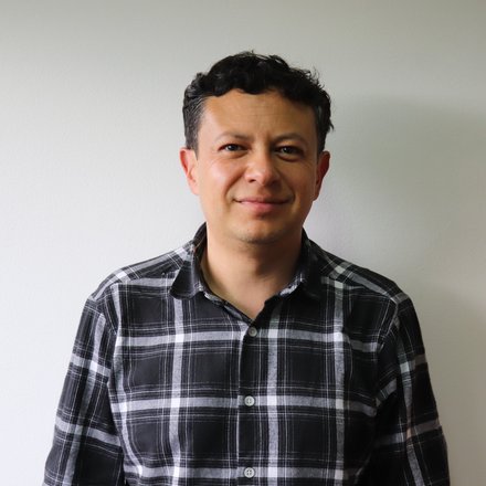 Johan Alexander Álvarez Bemo