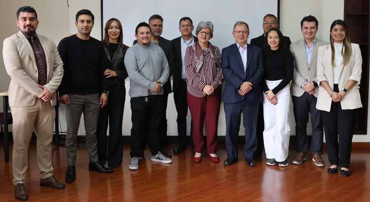 Alianza para Centro de Tecnología