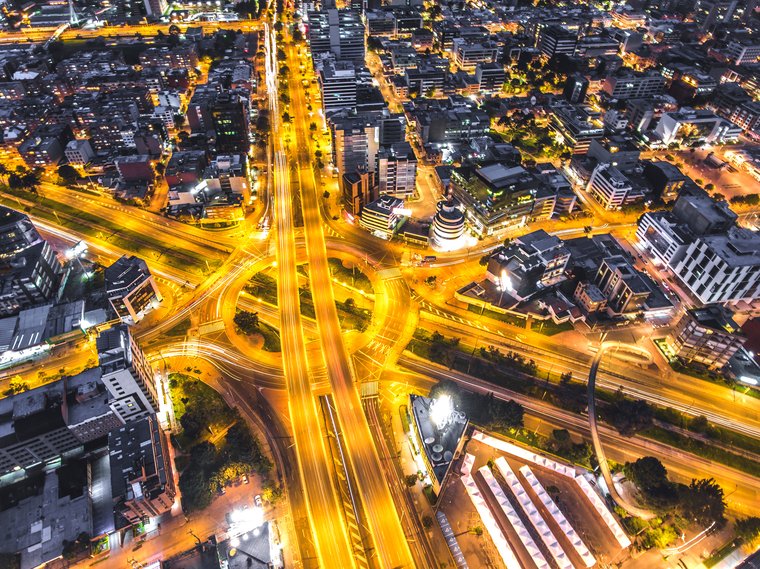 Modelos-de-optimización-y-simulación-aplicados-a-determinar-la-localización-óptima-en-redes,-con-base-en-la-utilización-de-Transcad.jpg