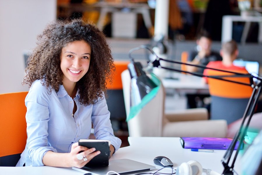 Mujer profesional.jpg