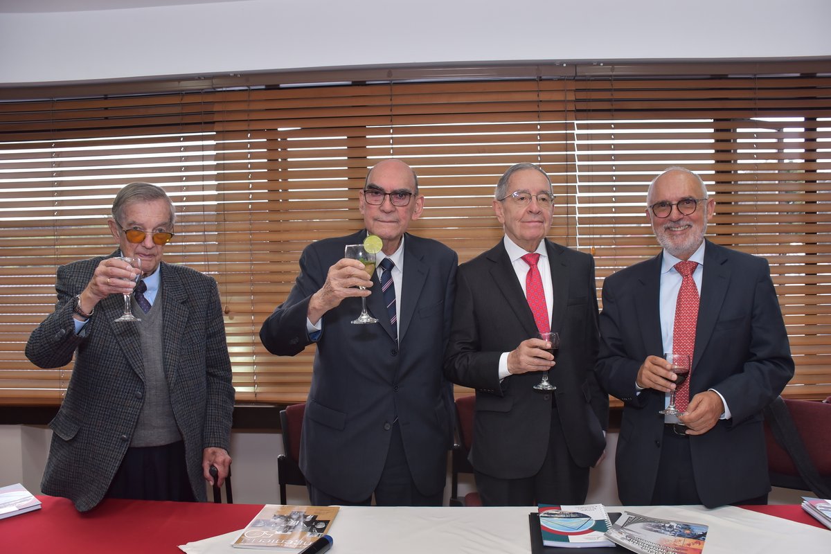 MIEMBROS ADHERENTES DEL CLAUSTRO 2025-2033