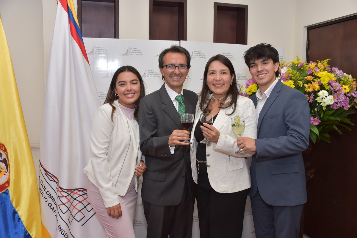 MIEMBROS ADHERENTES DEL CLAUSTRO 2025-2033