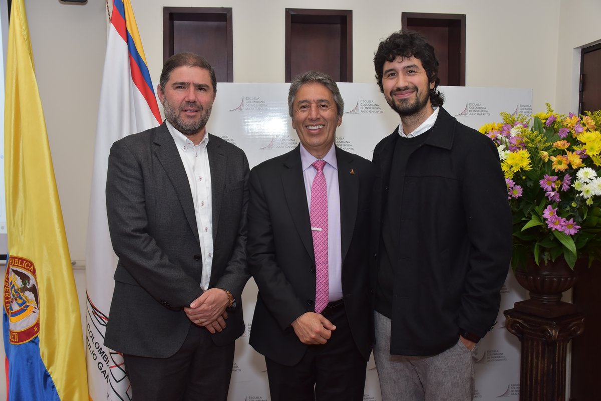 MIEMBROS ADHERENTES DEL CLAUSTRO 2025-2033