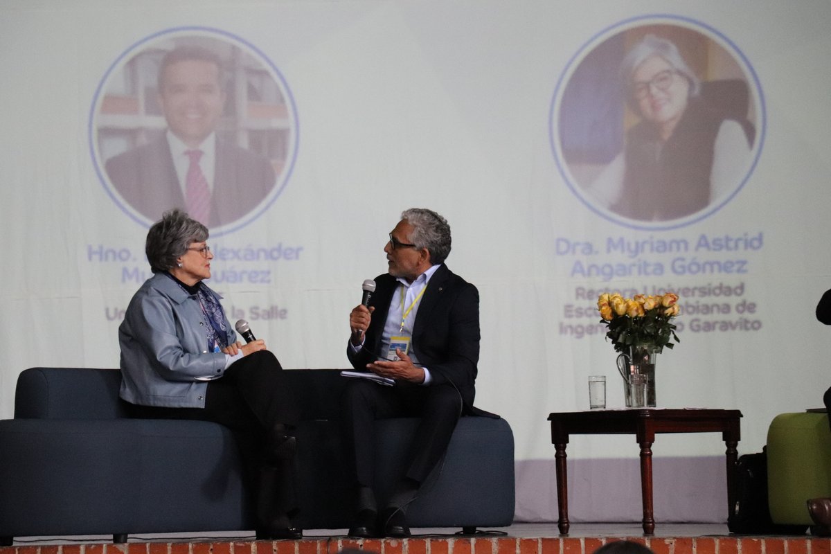 Panel de innovación educativa (4)