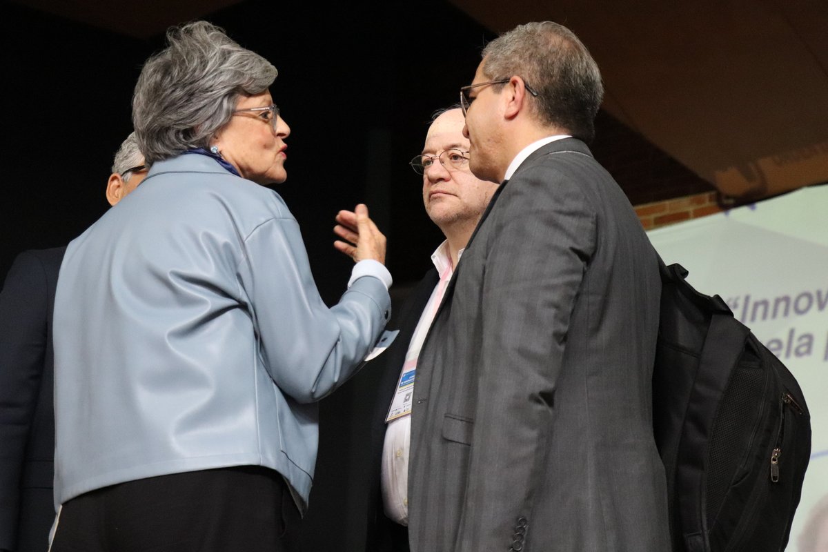 Panel de innovación educativa (1)