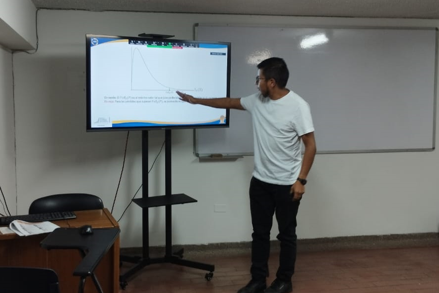 Ponencia del Decano de Matemáticas 2