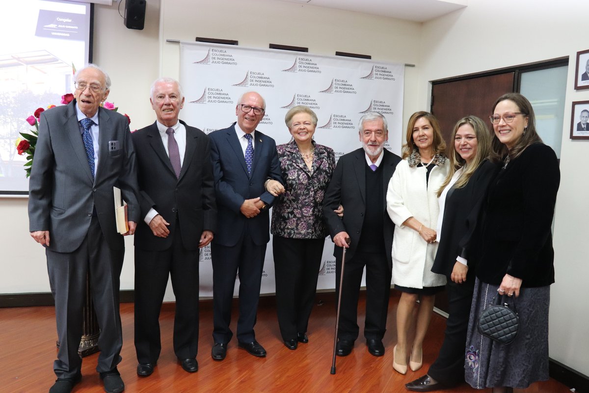 Profesor Emérito y Doctorado Honoris (48)