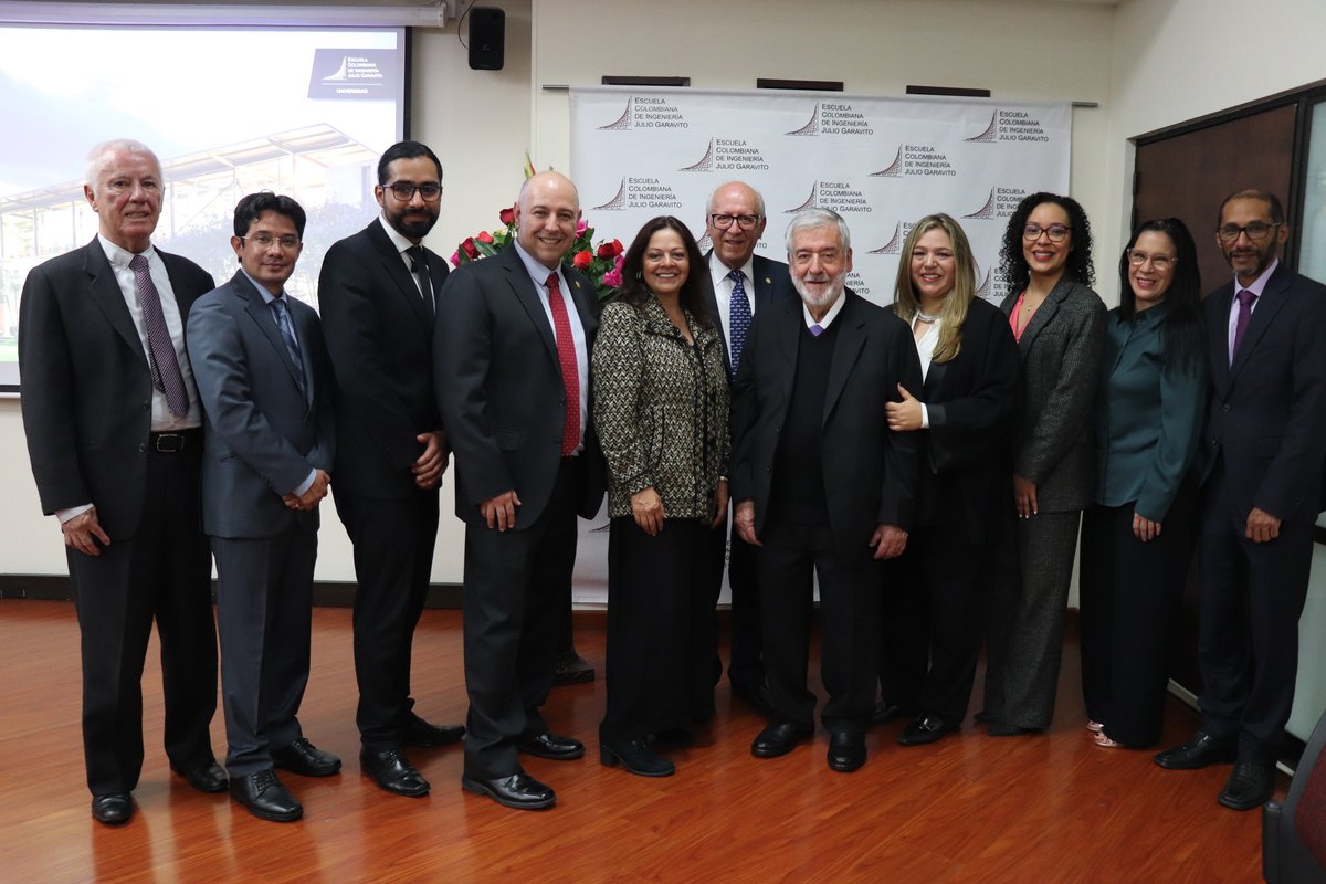 Profesor Emérito y Doctorado Honoris (34)