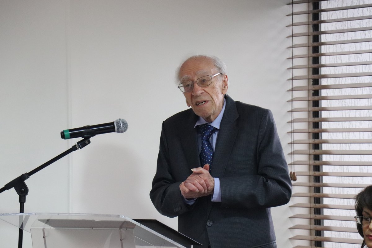 Profesor Emérito y Doctorado Honoris (11)