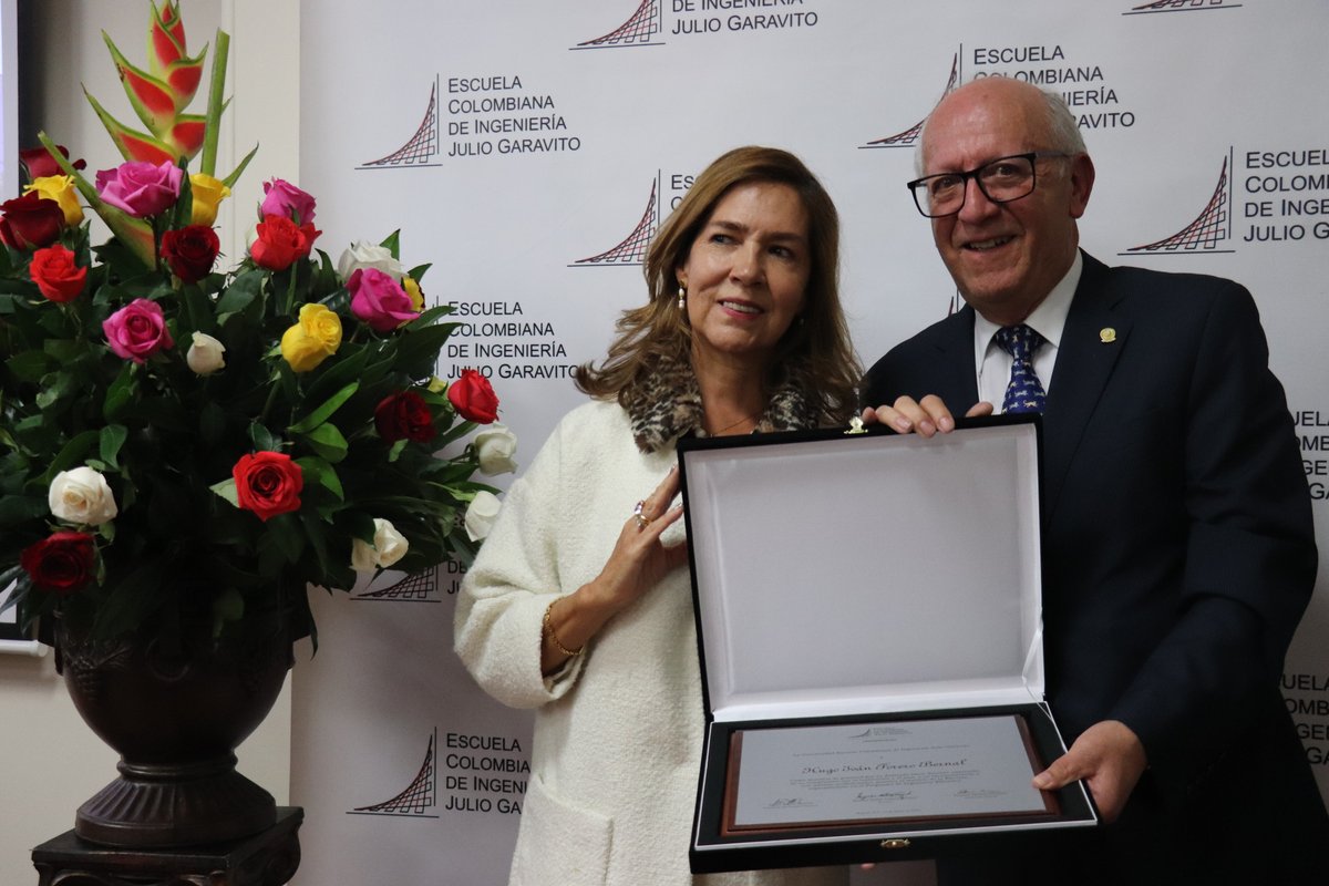 Profesor Emérito y Doctorado Honoris (28)