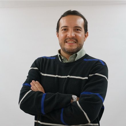 Santiago López