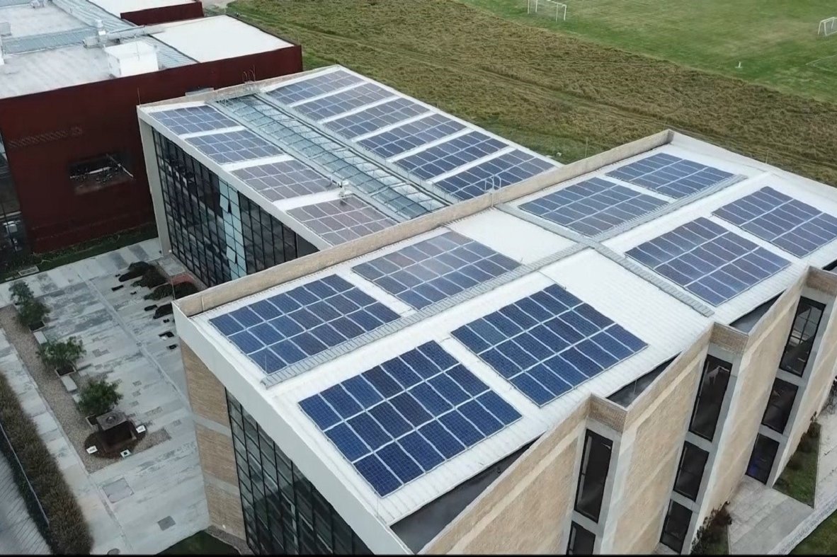 Sistema On-Grid 101,76kWp