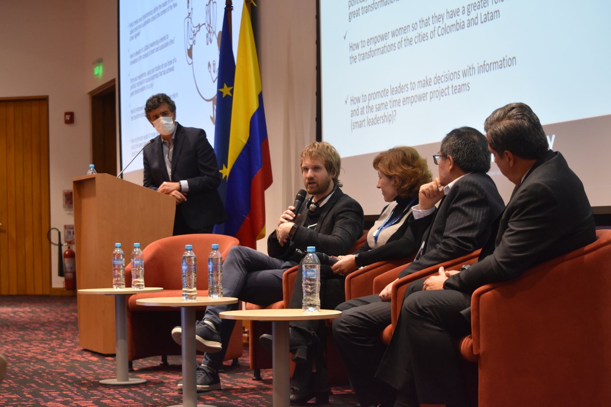 SmartCO Summit 2022 El futuro de las ciudades inteligentes en América Latina (4)