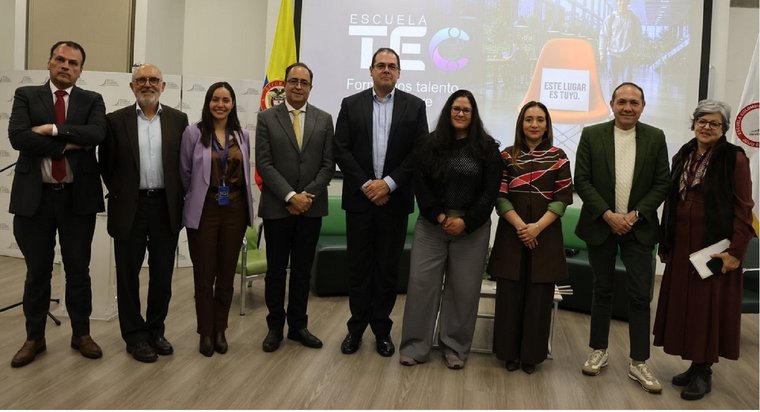 ESCUELA TEC