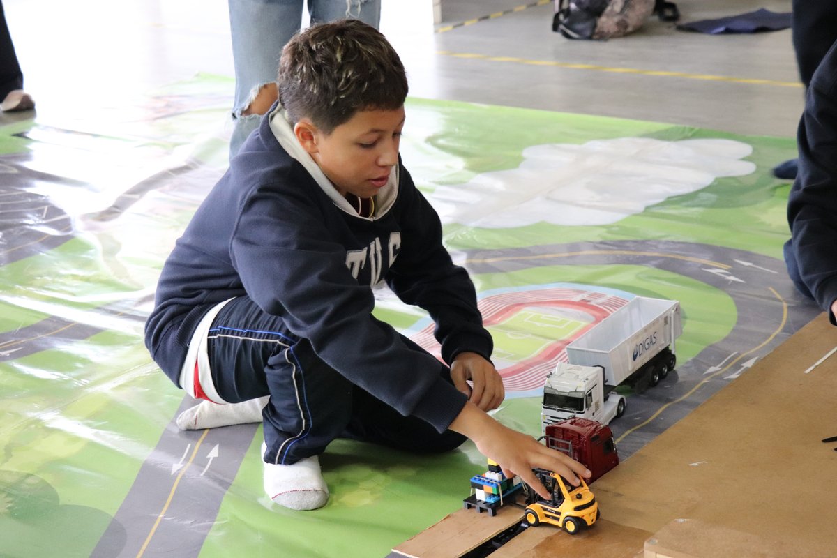 TOUR DE LA CIENCIA Y LA TECNOLOGÍA 2025-1 (10)