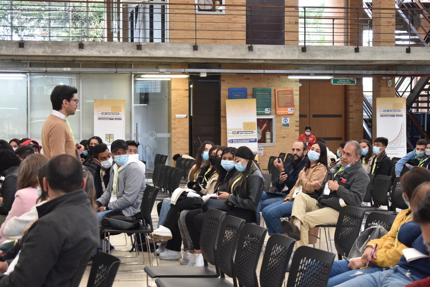 Conferencia: Tu estrategia necesita una estrategia