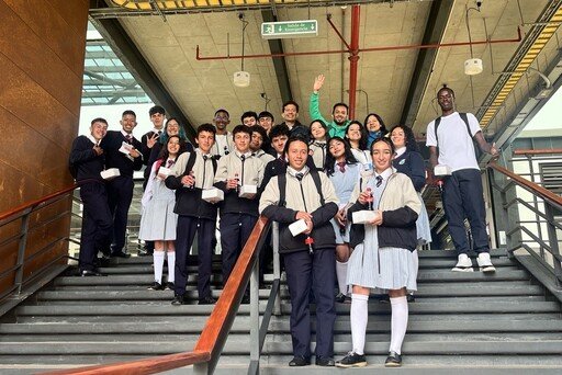 Visita colegio Guasca Robótica (2)