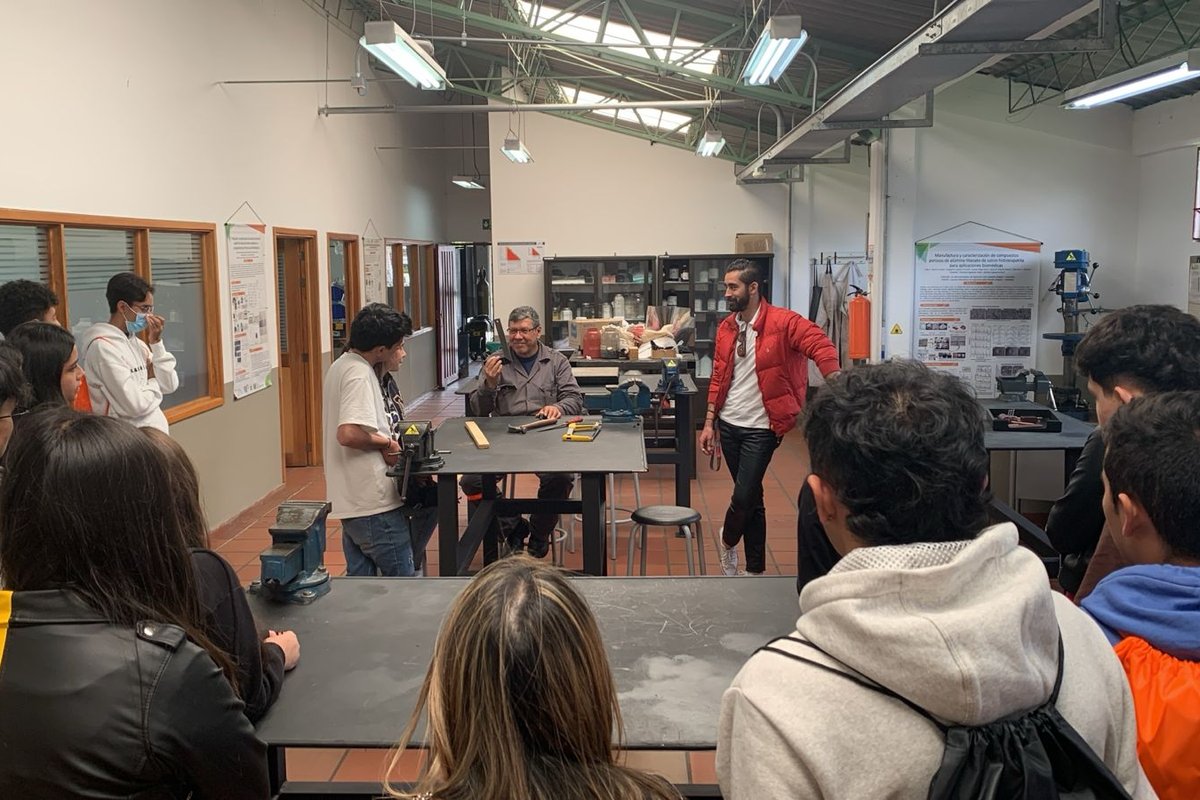 DIA COMO PROFESIONAL