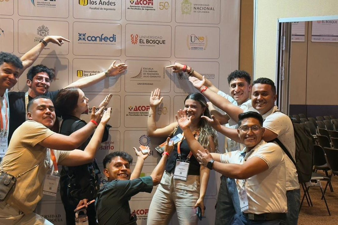 La Escuela presente en ACOFI 2025