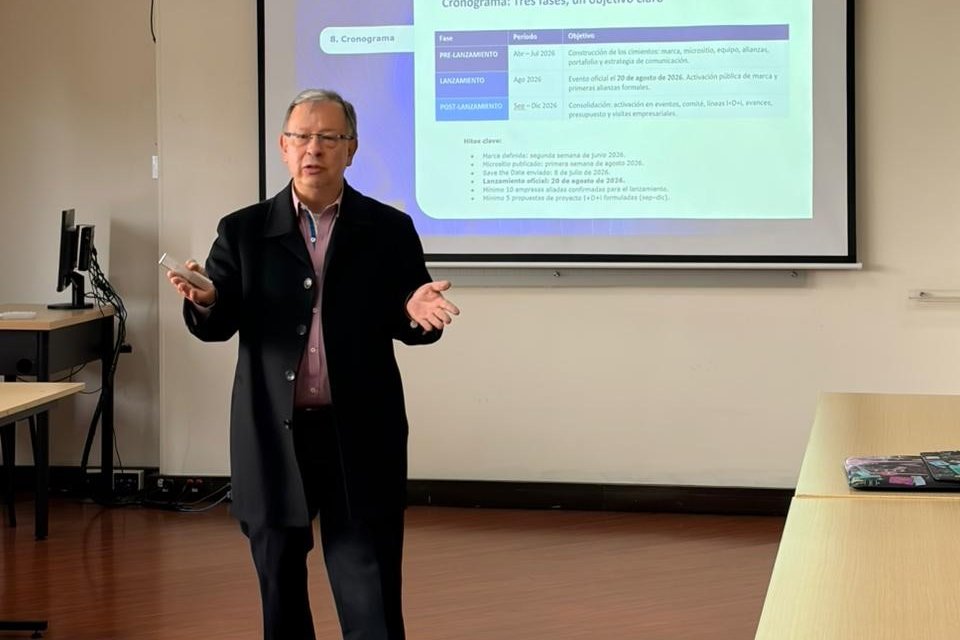 visita del secretario de Ciencia, Tecnología e Innovación de la Gobernación de Cundinamarca, Arturo Melo