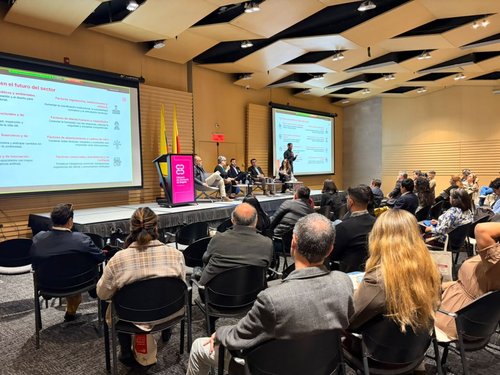 Panel de construcción resiliente de la CCB