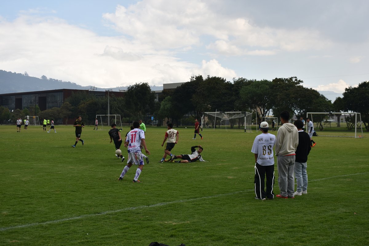 XVII Encuentro de Ing Mecánica (29)