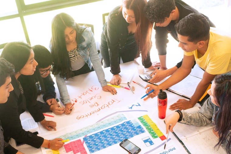Estudiantes Escuela Colombiana de Ingeniería Julio Garavito