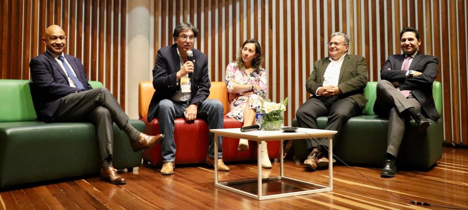 PEQUEÑAS CENTRALES HIDROELÉCTRICAS