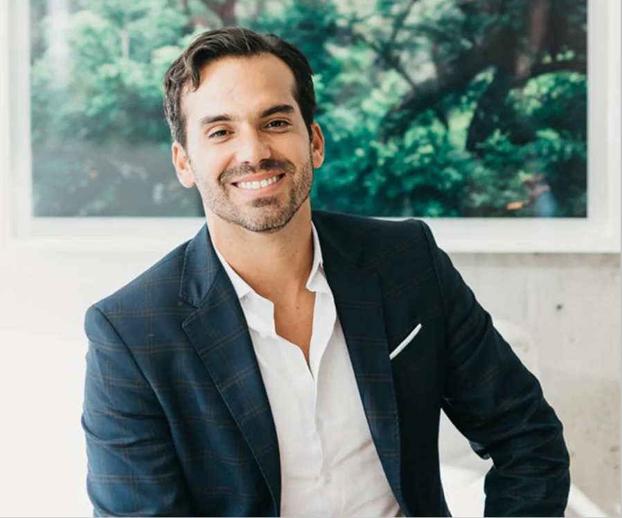 foto-conferencista-Bruno Ocampo-Fundador y CEO de mi Águila.png