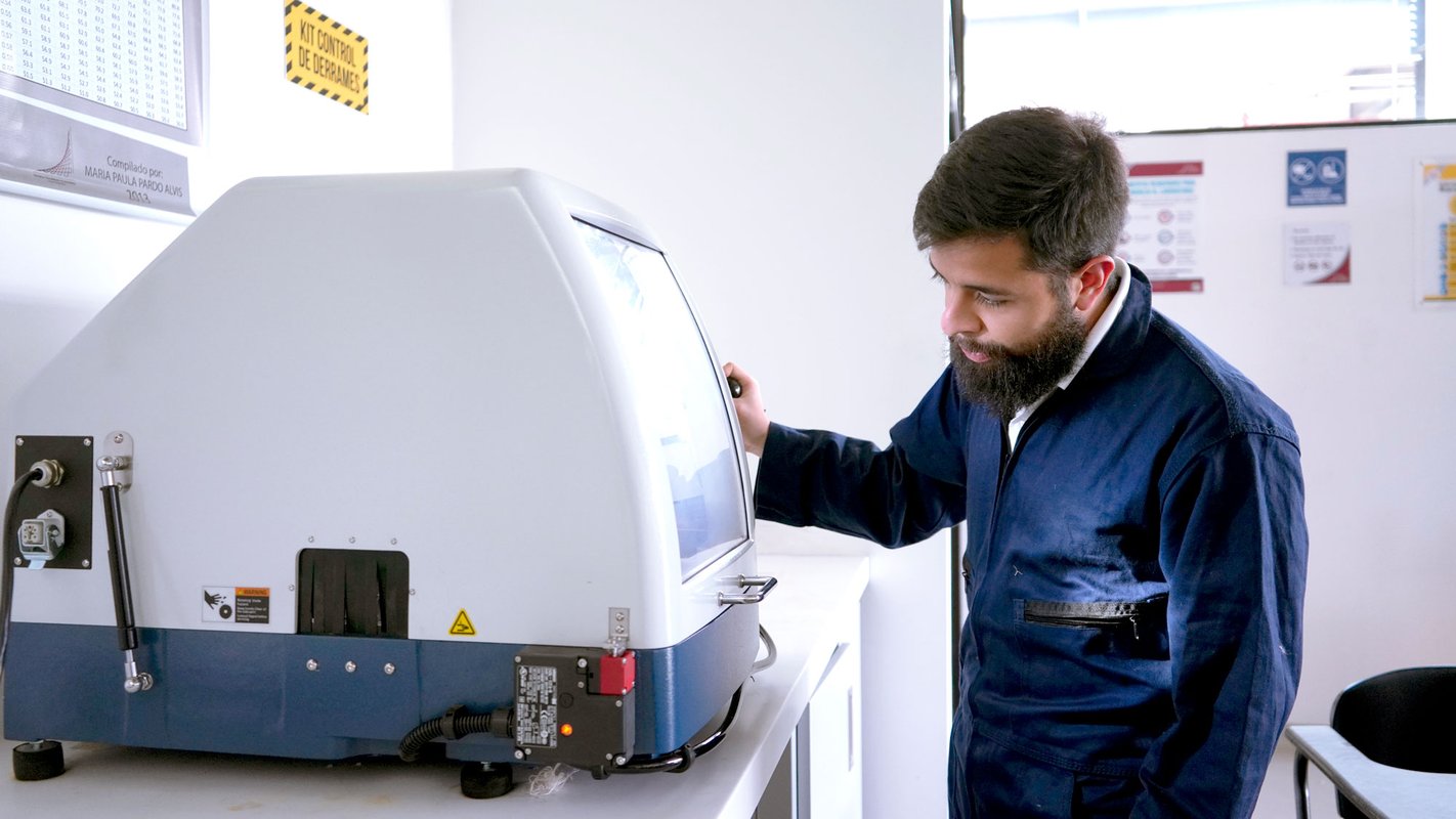 ingeniería-mecánica-laboratorio-bloque-I.jpg