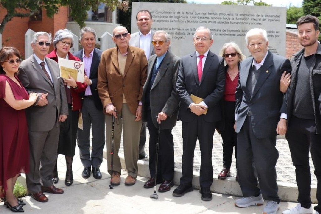 Monumento a Fundadores