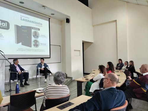 LANZAMIENTO LIBRO DE AYCARDI BARRERO