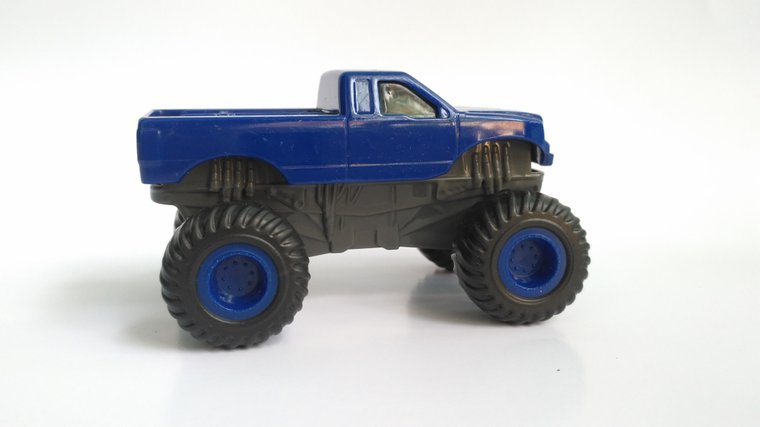 monster truck