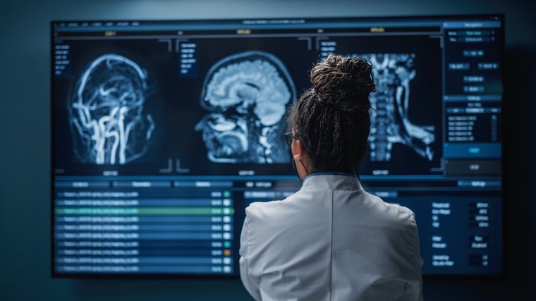 SEÑALES E IMAGENES MEDICAS