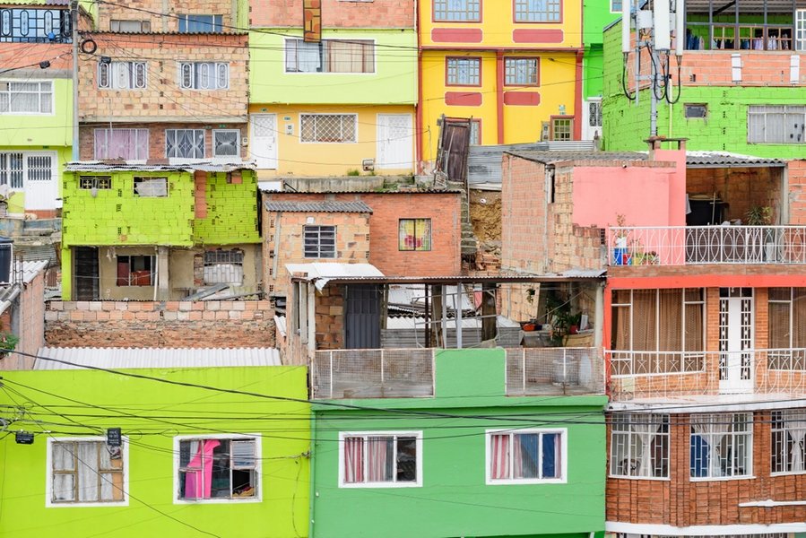 VIVIENDA INFORMAL