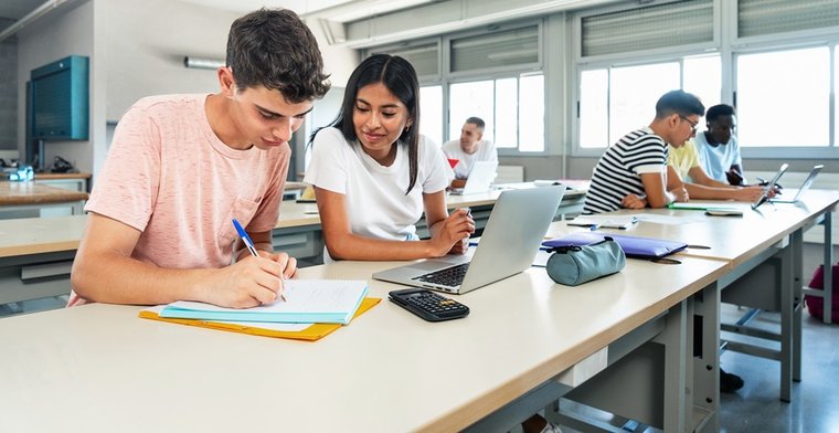 ESCUELA TEC