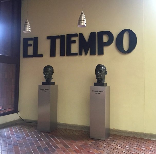 CATEDRA LUIS CARLOS SARMIENTO ANGULO