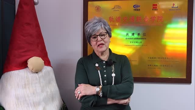 #FelizNavidad #FelizAño 

Cerramos el 2025 agradeciendo a cada estudiante, profesor, administrativo y familia que hizo parte de este camino.

Fue un año exigente y creativo, donde el compromiso, la vocación de servicio y la creatividad compartida fortalecieron nuestra vida académica.

Gracias a las familias por su apoyo constante y por caminar junto a la Escuela.

Les deseamos una Feliz Navidad y que tengan un 2026 lleno de retos y prosperidad. 🤗