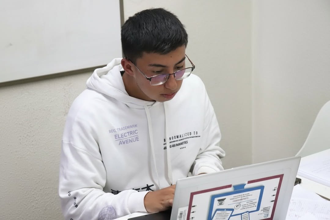 ¡DESCUBRE EBSCO EBOOKS!
¿Necesitas libros de ingeniería, economía o administración? La Biblioteca Jorge Álvarez Lleras los tiene en digital. ¿Qué te ofrecen?

✔️Libros especializados en tu área
✔️Acceso 24/7 desde cualquier dispositivo
✔️Descarga y lectura offline
✔️Contenido académico actualizado

Perfectos para:
✔️Proyectos de investigación
✔️Tareas y trabajos
✔️Estudio para parciales
✔️Profundizar en tu campo
Encuéntralos en nuestras bases de datos 👉
https://eci.metaproxy.org/ECI?groupID=1&url=https://search.ebscohost.com/login.aspx?authtype=ip,uid&profile=ehost&defaultdb=nlebk